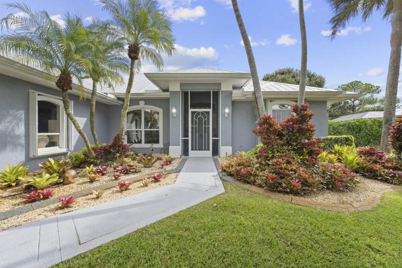 3 bedroom Single Family Residence at 1925 SW Autumnwood Way, Danforth, Palm City — photo 3