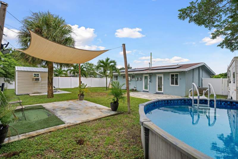 3 bedroom Single Family Residence at 3767 SW 16th Court, Fairfax Brolliar Add, Fort Lauderdale — photo 4
