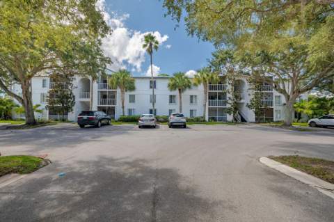 2502 SE Anchorage Cove #D-2, Port St. Lucie FL - photo 19 of 52