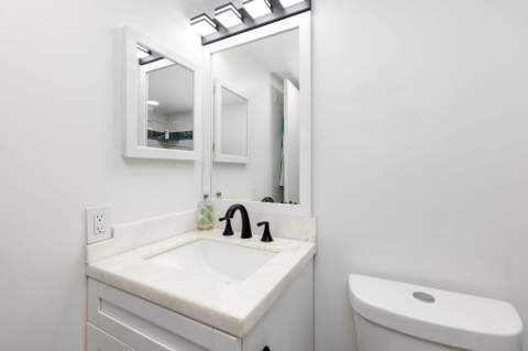 2106 S Cypress Bend Drive #207, Pompano Beach FL - photo 22 of 34