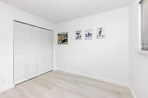 2106 S Cypress Bend Drive #207, Pompano Beach FL - photo 18 of 34