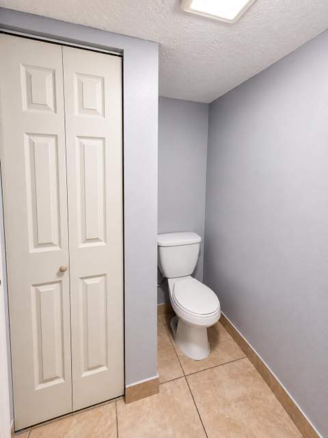 1540 Forest Lakes Circle #D, West Palm Beach FL - photo 16 of 42