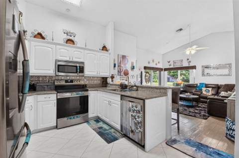 5960 Aquamarine Way, Boynton Beach FL - photo 17 of 64