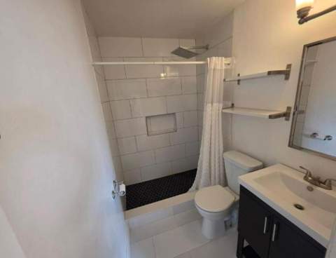 690 NW 68th Avenue, Plantation FL - photo 9 of 20