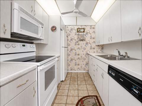 2905 Victoria Place #J3, Coconut Creek FL - photo 9 of 63