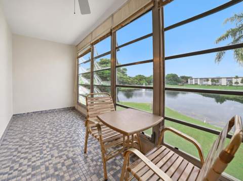 2905 Victoria Place #J3, Coconut Creek FL - photo 17 of 63