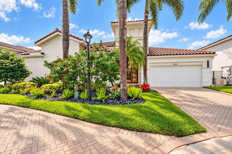 4 bedroom Single Family Residence at 6531 NW Somerset Circle, Somerset At Woodfield Country Club, Boca Raton — photo 1
