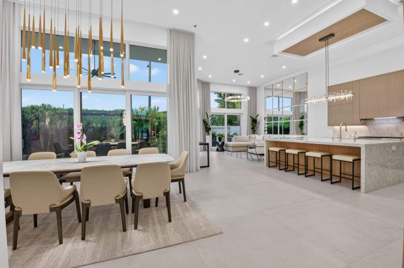 4 bedroom Single Family Residence at 6531 NW Somerset Circle, Somerset At Woodfield Country Club, Boca Raton — photo 5