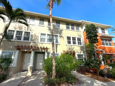 960 Millbrae Court #4, home for sale in West Palm Beach 33401