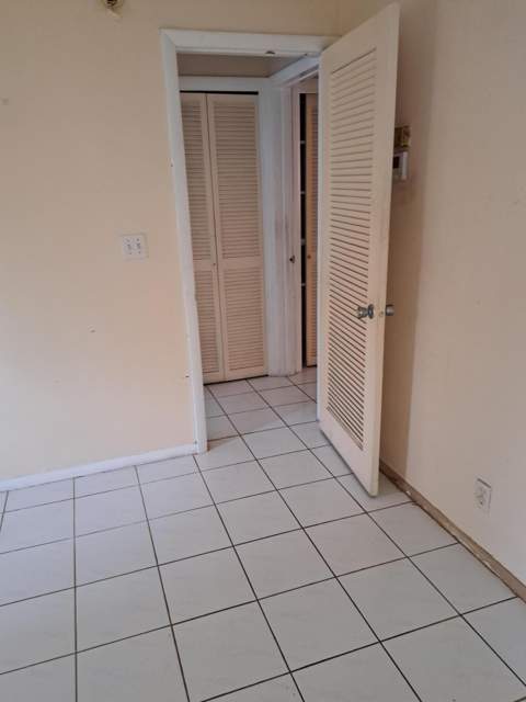 1280 NW 43rd Terrace #108, Lauderhill FL - photo 6 of 10