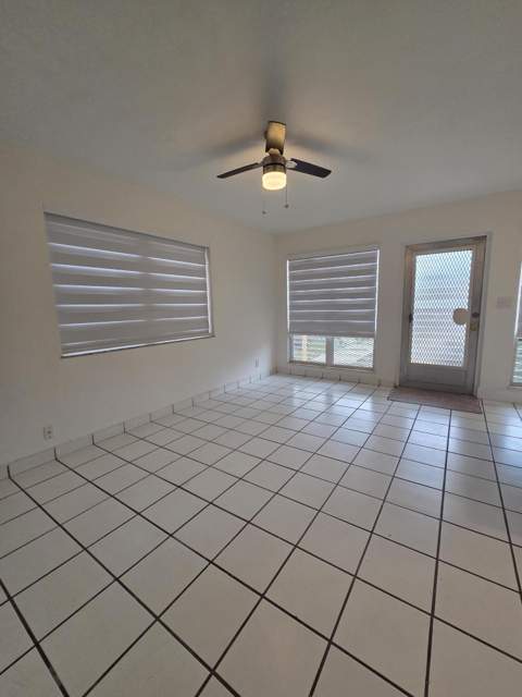 2716 NE 30th Place #105C, Fort Lauderdale FL - photo 6 of 20