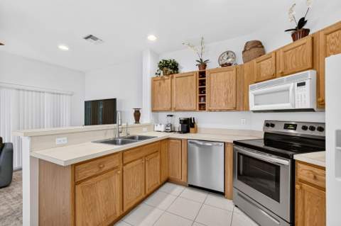 9002 Sand Shot Way, Port St. Lucie FL - photo 17 of 41