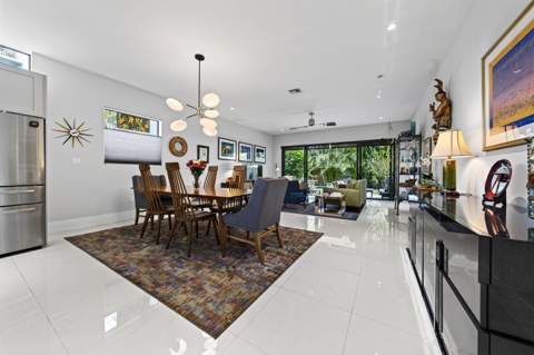 930 NE 16th Avenue, Fort Lauderdale FL - photo 9 of 46