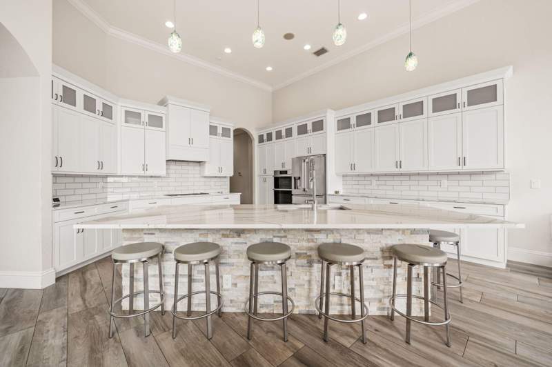 5 bedroom Single Family Residence at 12537 Equine Lane, Equestrian Club, Wellington — photo 5