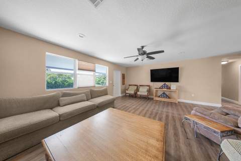 2531 Sun Up Lane, Lake Worth FL - photo 10 of 39