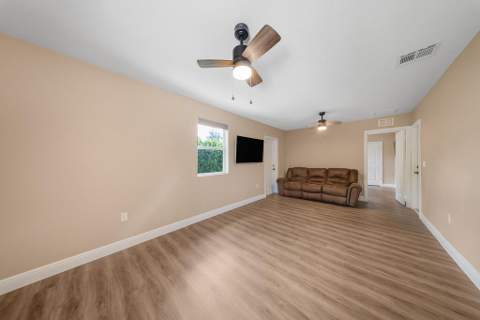 2531 Sun Up Lane, Lake Worth FL - photo 12 of 39