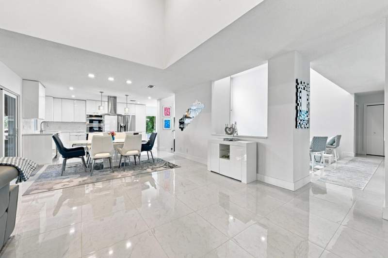 4 bedroom Single Family Residence at 6451 Eastpointe Pines Street, Eastpointe Country Club 8, Palm Beach Gardens — photo 5