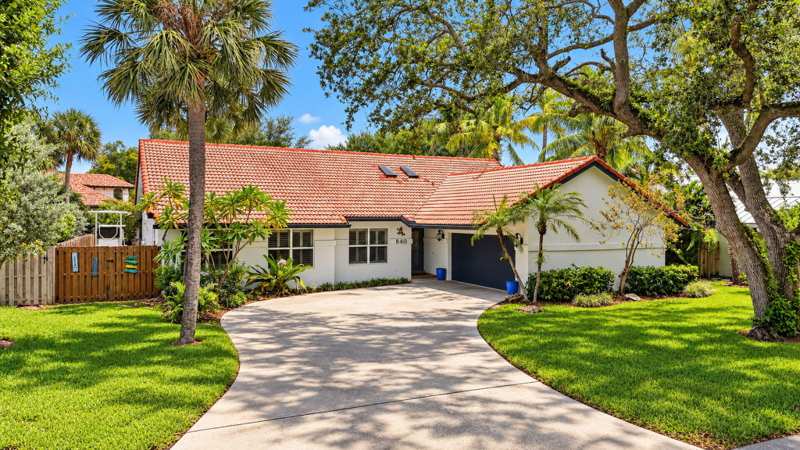 4 bedroom Single Family Residence at 840 SW 21st Street, Palm Beach Farms Co 11, Boca Raton — photo 1