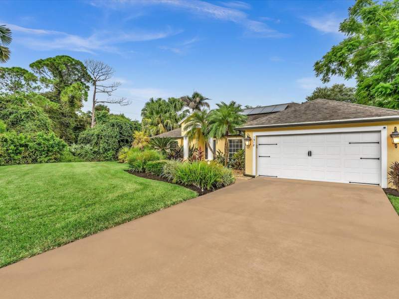 3 bedroom Single Family Residence at 1918 SW Bellevue Avenue, Port St Lucie Section 20, Port St. Lucie — photo 5