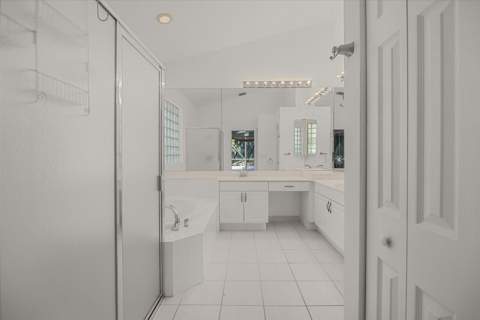 1629 SE Shelburnie Way, Port St. Lucie FL - photo 22 of 65