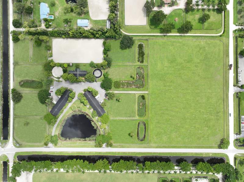 6 bedroom Single Family Residence at 5110 S Shore Boulevard, Wellington, Wellington — photo 2