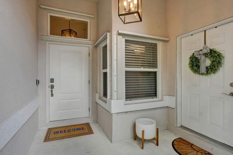 3 bedroom Single Family Residence at 3763 S Lancewood Place, Sabal Lakes Ph 2, Delray Beach — photo 2