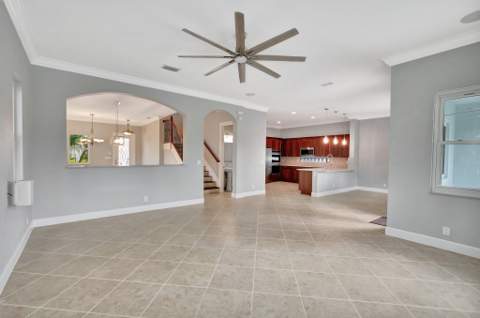 40 Country Lake Circle, Boynton Beach FL - photo 11 of 48