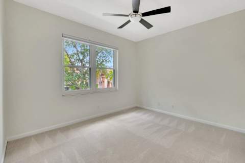 40 Country Lake Circle, Boynton Beach FL - photo 19 of 48