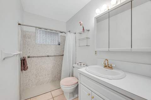 2857 W Ashley Drive #A, West Palm Beach FL - photo 20 of 32