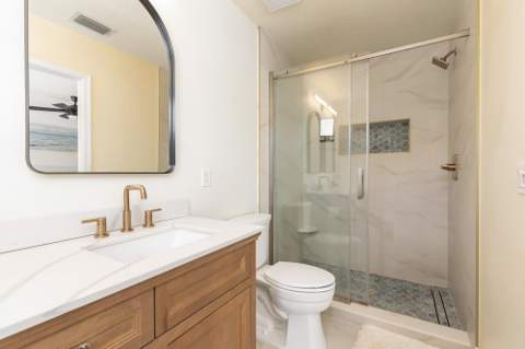 9086 Tremezzo Lane, Boynton Beach FL - photo 16 of 35