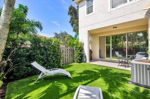 9086 Tremezzo Lane, Boynton Beach FL - photo 22 of 35