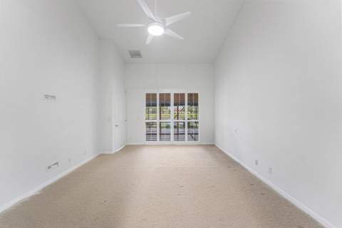 8288 Horseshoe Bay Road, Boynton Beach FL - photo 14 of 73
