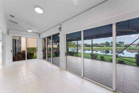 8288 Horseshoe Bay Road, Boynton Beach FL - photo 24 of 73