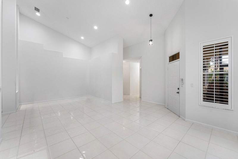 3 bedroom Single Family Residence at 8288 Horseshoe Bay Road, Aberdeen 13, Boynton Beach — photo 5