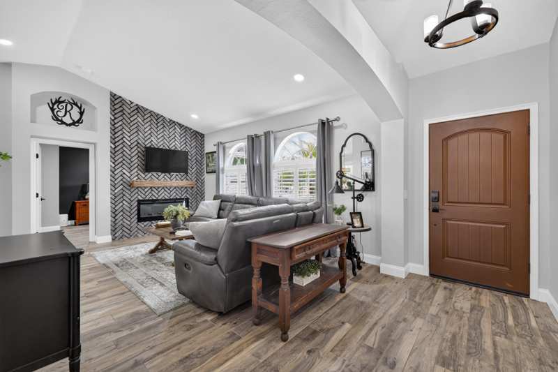 3 bedroom Single Family Residence at 5552 NW Cruzan Avenue, Port St Lucie Section 47, Port St. Lucie — photo 1