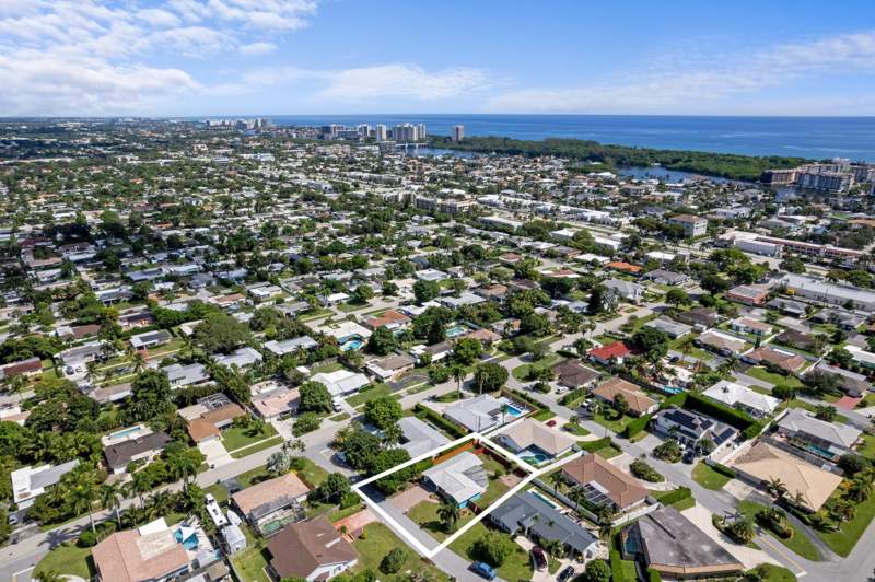 3 bedroom Single Family Residence at 2750 NE 27th Circle, Boca Woods, Boca Raton — photo 4