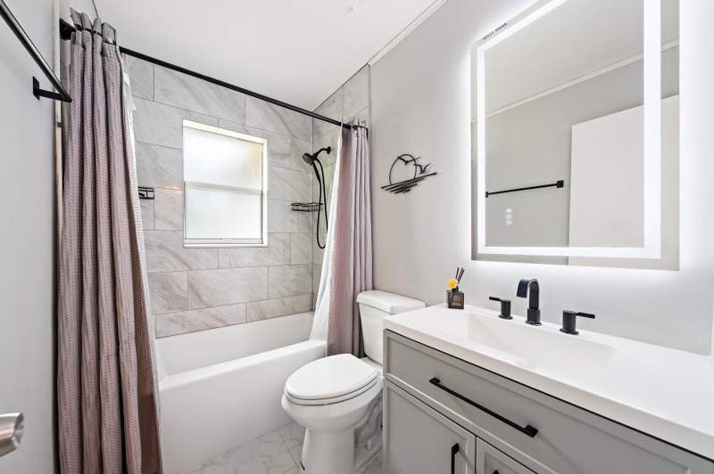3 bedroom Single Family Residence at 171 Banyan Circle, Jupiter Village Ph III, Jupiter — photo 5