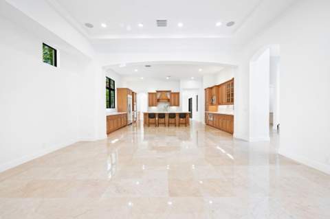 8242 Emerald Avenue, Parkland FL - photo 18 of 57