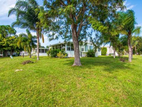 7 La Paloma Lane, Port St. Lucie FL - photo 12 of 49