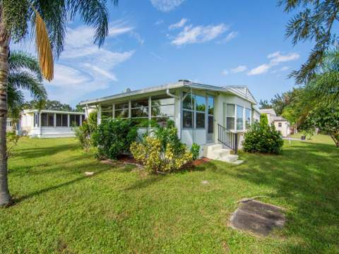 7 La Paloma Lane, Port St. Lucie FL - photo 16 of 49