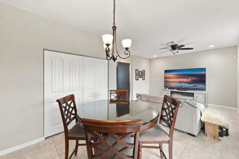 6854 Langdon Way, Lake Worth FL - photo 11 of 81