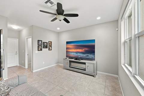 6854 Langdon Way, Lake Worth FL - photo 13 of 81