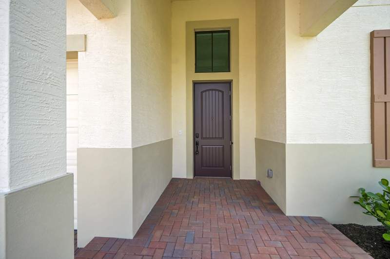 4 bedroom Single Family Residence at 9528 St. Germain Drive, Avenir / L'Ambiance at Avenir, Palm Beach Gardens — photo 4