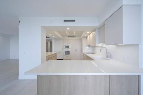 525 S Flagler Drive #14c, West Palm Beach FL - photo 10 of 48