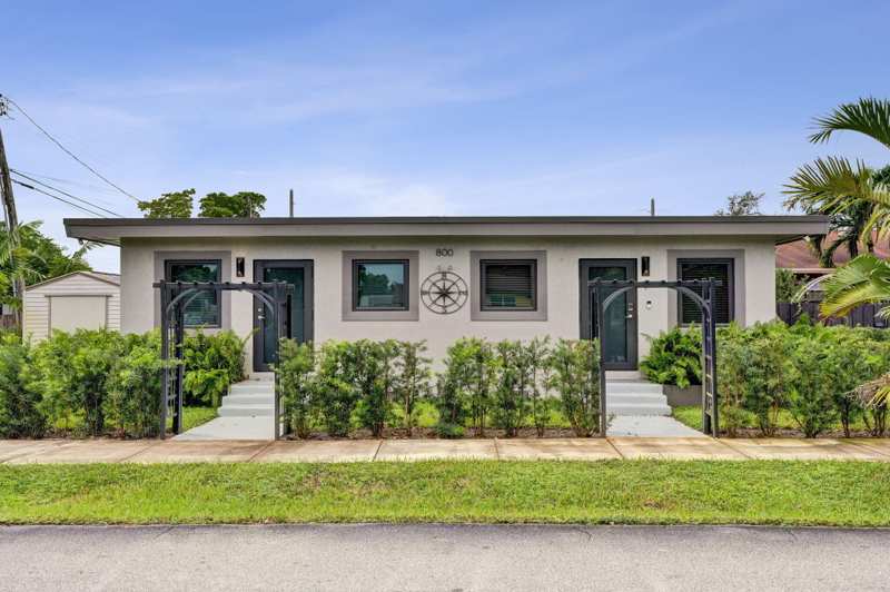 2 bedroom Single Family Residence at 800 N 59th Avenue #1-2, Hollywood Beach Gardens, Hollywood — photo 1