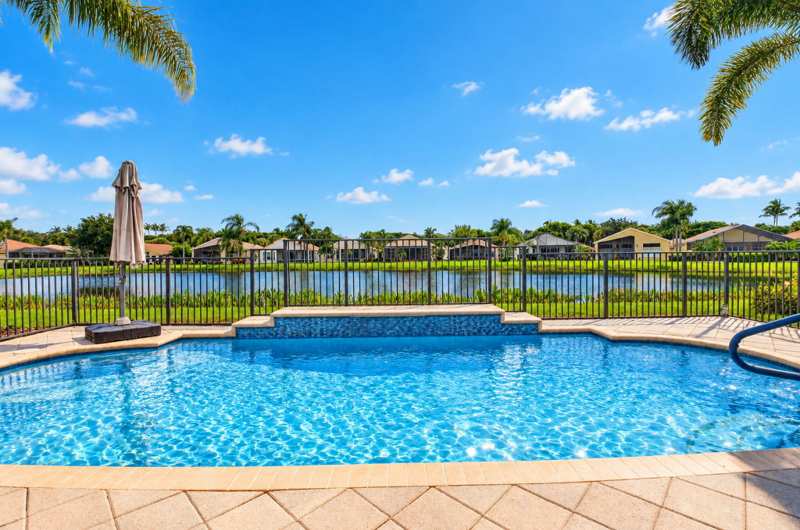 3 bedroom Single Family Residence at 7403 Twin Falls Drive, Valencia Pointe 1, Boynton Beach — photo 1