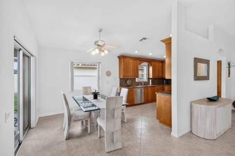 7285 Haviland Circle, Boynton Beach FL - photo 11 of 99