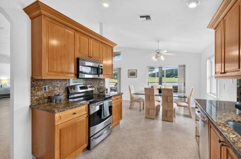 7285 Haviland Circle, Boynton Beach FL - photo 14 of 99