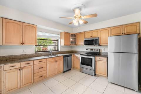 4773 Storkwood Place #A, Boynton Beach FL - photo 10 of 28