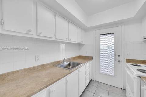 1050 E Sample Road #309, Pompano Beach FL - photo 7 of 20